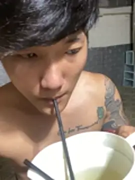 Show modela Lighting001 na web-kameri