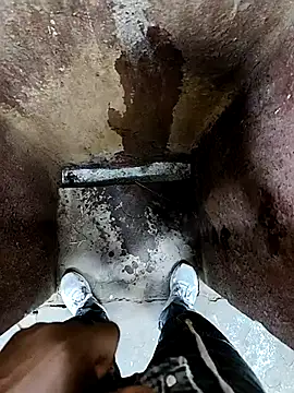 X-boy-11 Show in webcam