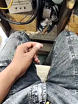 Chat XXX ao vivo de X-boy-11