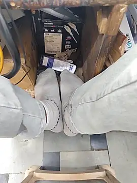 X-boy-11 Show in webcam