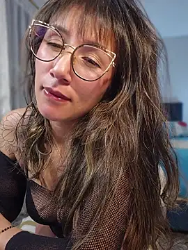 Mar_puentes Adlı Modelin Canlı XXX Sohbeti