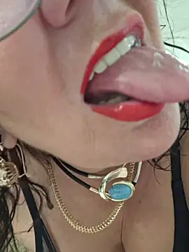 Show de LaliaMia na webcam