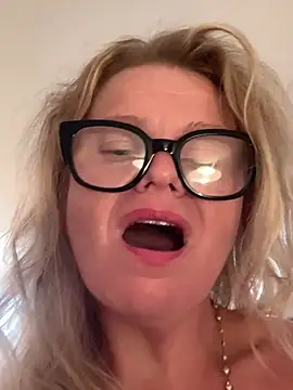 Show Webcam de Love_Lee_xo