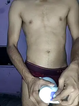ItsPlayboy031 webkamerás műsora