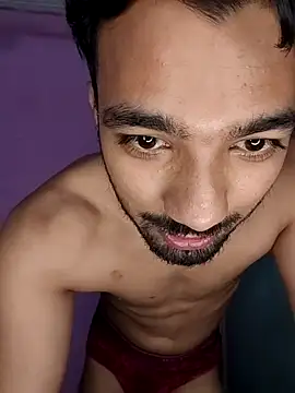 ItsPlayboy031 Show Webcam