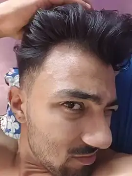 ItsPlayboy031 Show Webcam