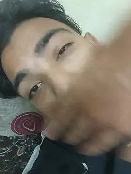 Show modela ItsPlayboy031 na web-kameri