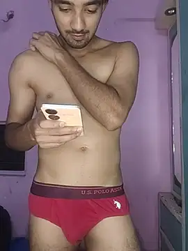 ItsPlayboy031 Show in webcam