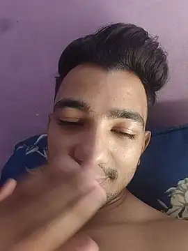 ItsPlayboy031 Show Webcam