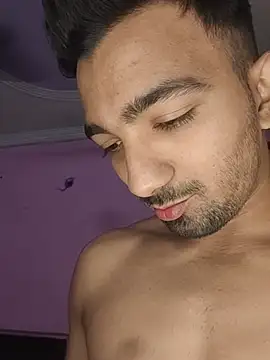 Show de ItsPlayboy031 na webcam