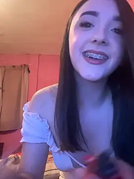 Nonnyiris live XXX chat
