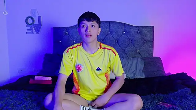 SaNti_ll 在線直播表演