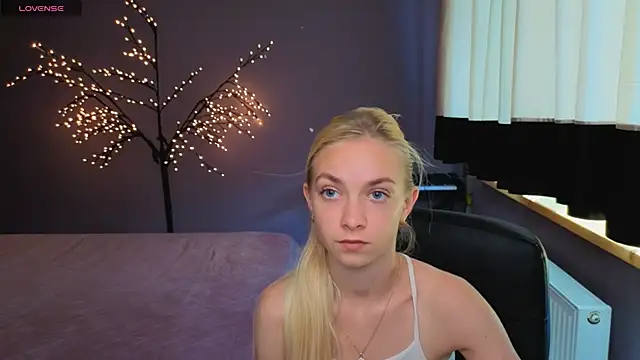 SonnySofia 라이브 XXX 채팅