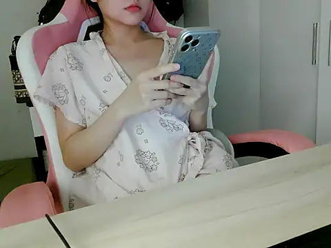 lucienguyen 网络视讯表演