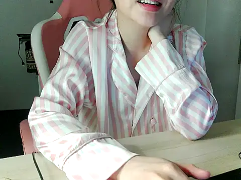Linh-Barbie Webcam show
