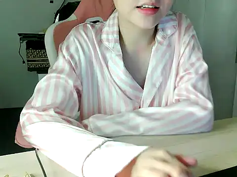 Linh-Barbie Show Webcam