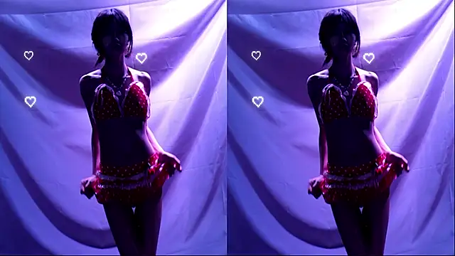 Aurora-01's Webcam Show