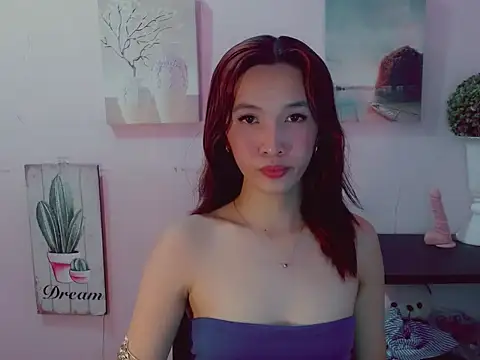 Urblossom_princessxxx's Webcam Show