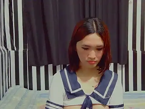 โชว์เว็บแคมของ Urblossom_princessxxx