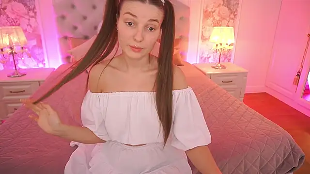 Chat +18 de AshleyBaie ao vivo