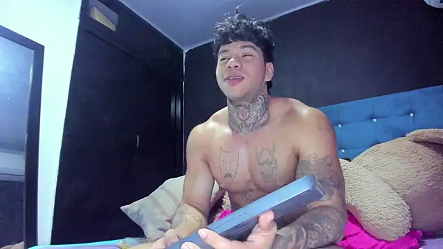 daamonxxx19_ Шоу с уебкамера