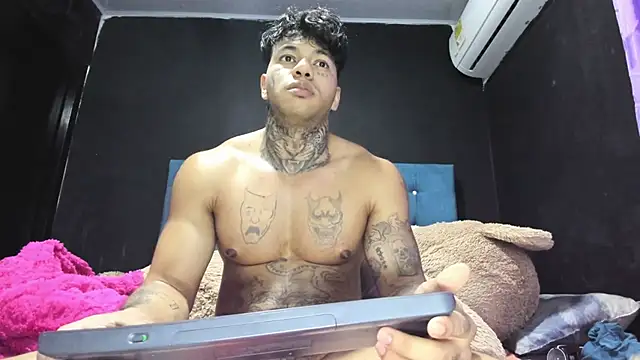 daamonxxx19_ Show Webcam