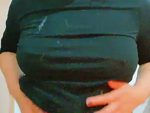 MojaditPussy's Live XXX Chat