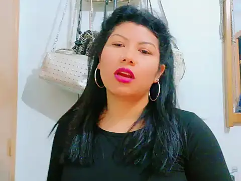Živý XXX chat MojaditPussy