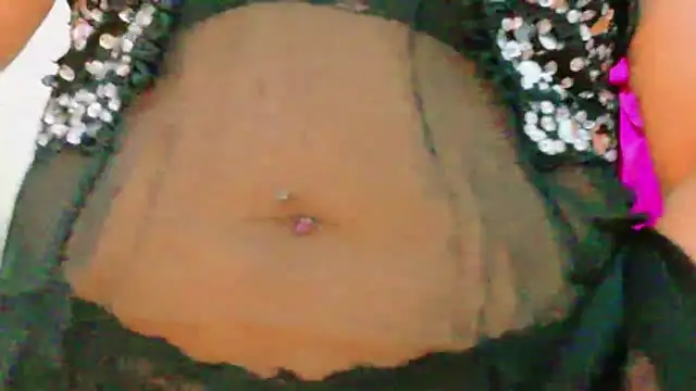 MojaditPussy's Live XXX Chat