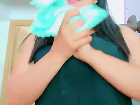 دردشة MojaditPussy الجنسية المباشرة
