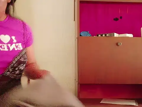 MojaditPussy élő XXX-chatje