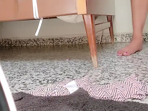 Chat +18 de MojaditPussy ao vivo