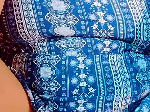 MojaditPussy's Live XXX Chat