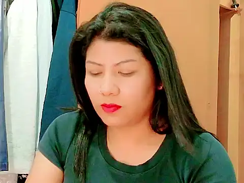 MojaditPussy Chat XXX in diretta