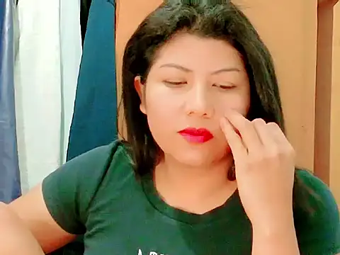 Živý XXX chat MojaditPussy