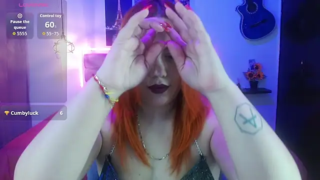 Srta_saraa লাইভ XXX চ্যাট