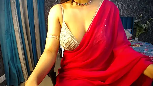 Tokiyo_xo Adlı Modelin Canlı XXX Sohbeti
