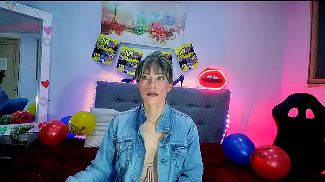 Lorena_sweet33 网络视讯表演
