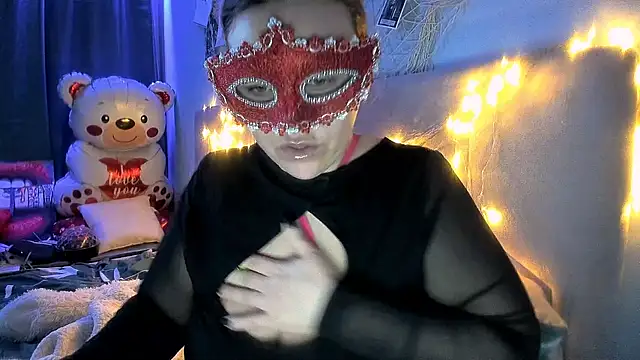 Pokazy przed kamerką – HubaBoobs