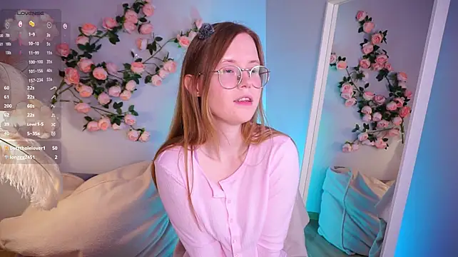 More_Sonne's Live XXX Chat
