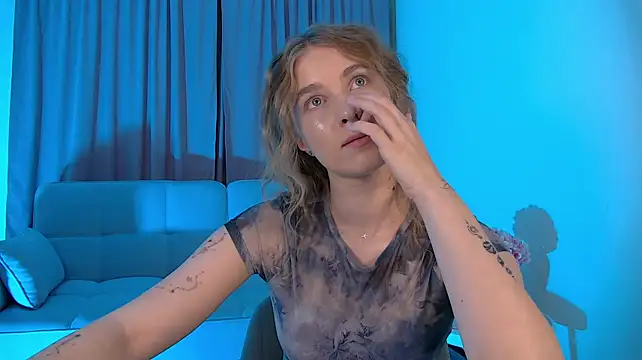 CasandraMarc's Webcam Show