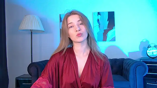 CasandraMarc Show in webcam