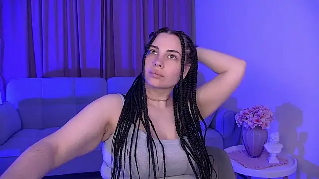 AdrianaToress' Live XXX Chat