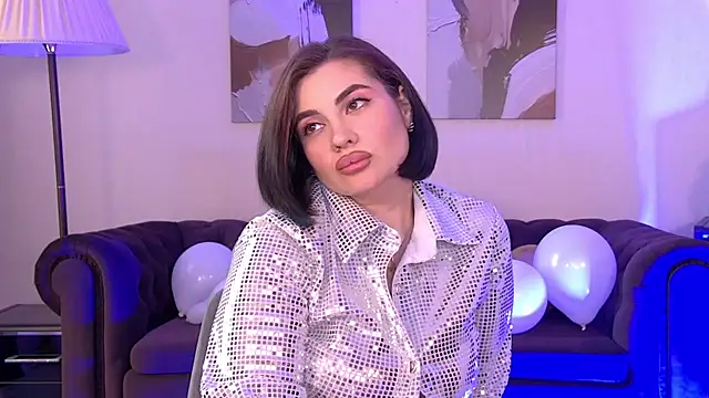AdrianaToress: онлайн-секс-чат
