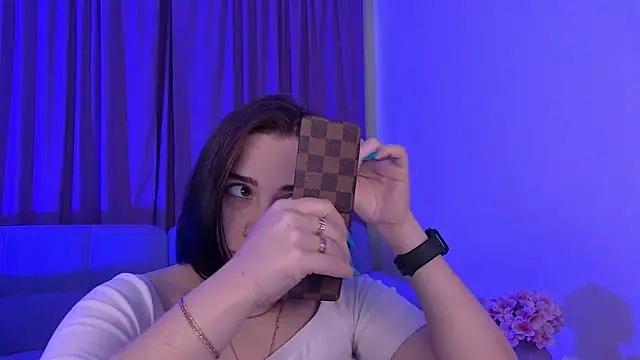 Živý XXX chat AdrianaToress