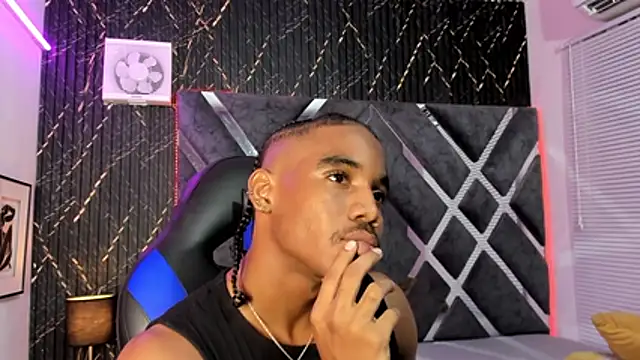 axel_silva4n Webbikameraesitys