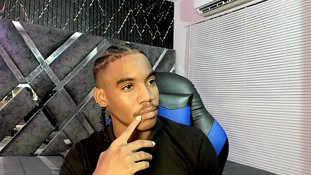 הופעת וובקאם של axel_silva4