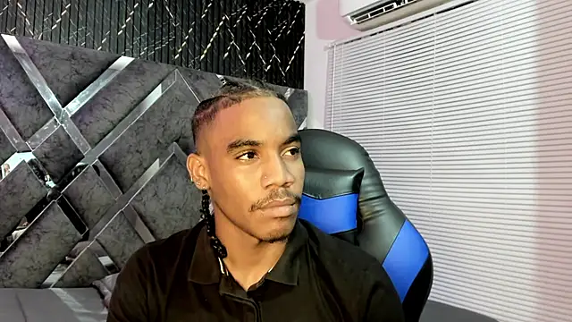 Webkamerová show axel_silva4