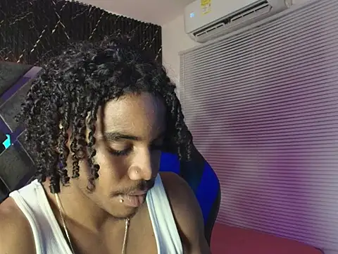 axel_silva4のウェブカメラショー