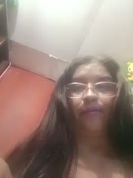 Pato-Andrea26 Adlı Modelin Canlı XXX Sohbeti